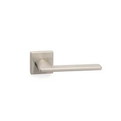 System Slım NB Kare Rozetli Kapı Kolu Yale